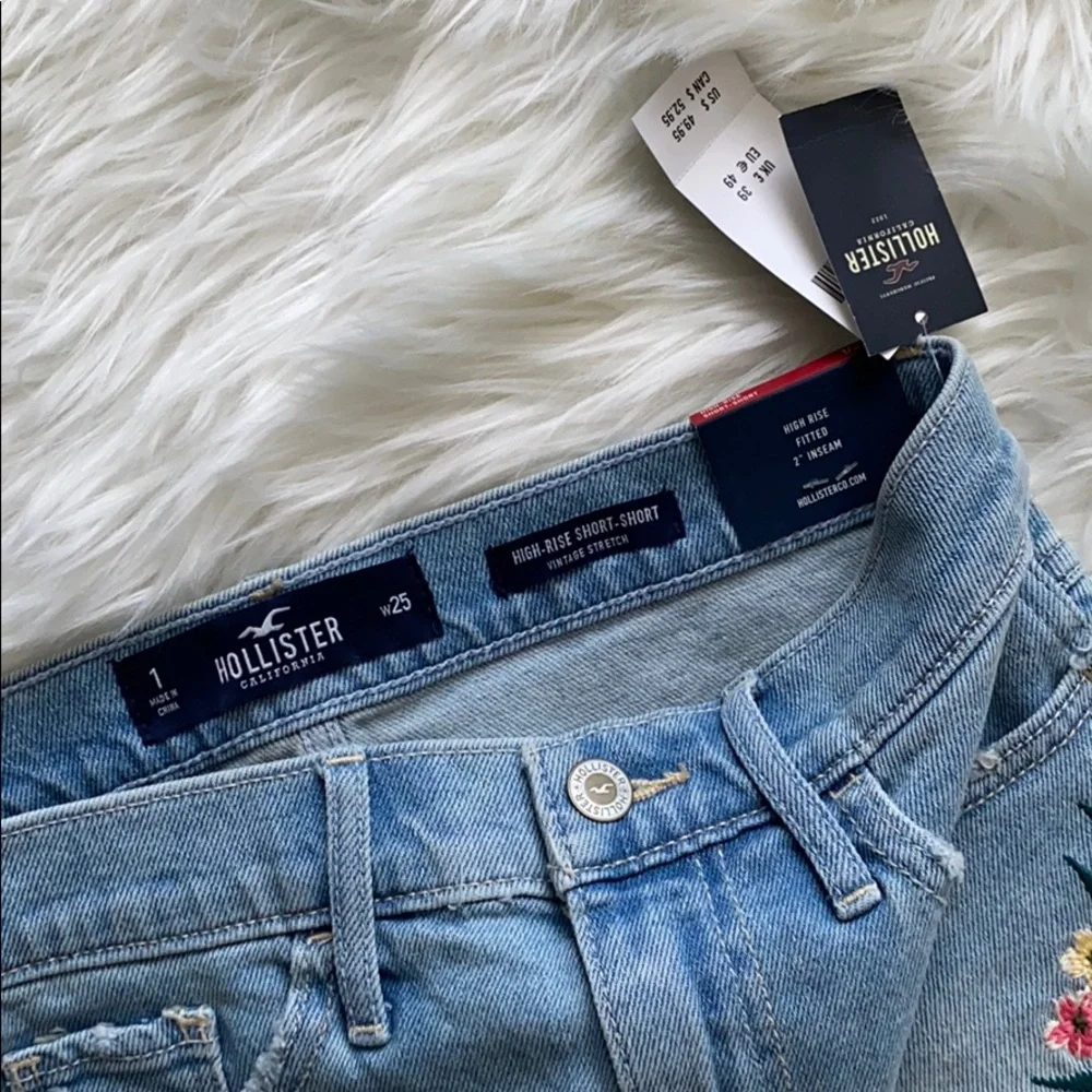 Hollister High-Rise Short-Short Denim Shorts Size 25